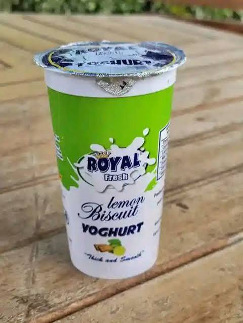Royal Lemon Biscuit Yoghurt 500Ml Cup